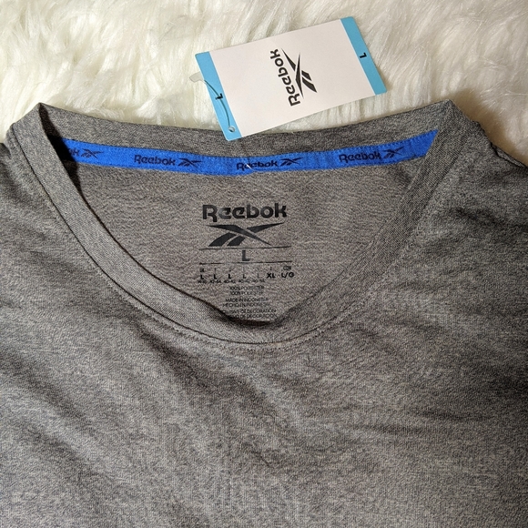 NWT Reebok Men's Active T-Shirt Size L - Picture 7 of 10